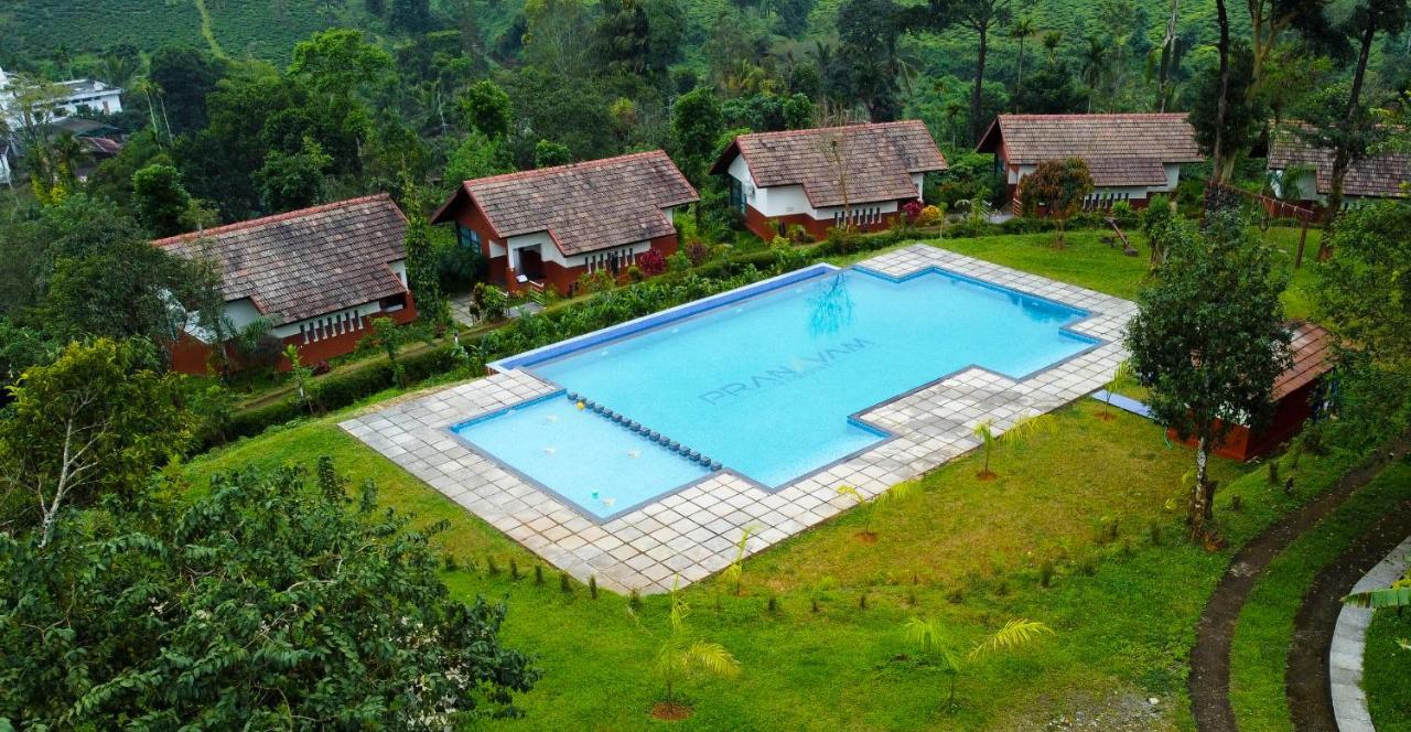 Pranavam Resort & Spa Tariyod Exterior photo